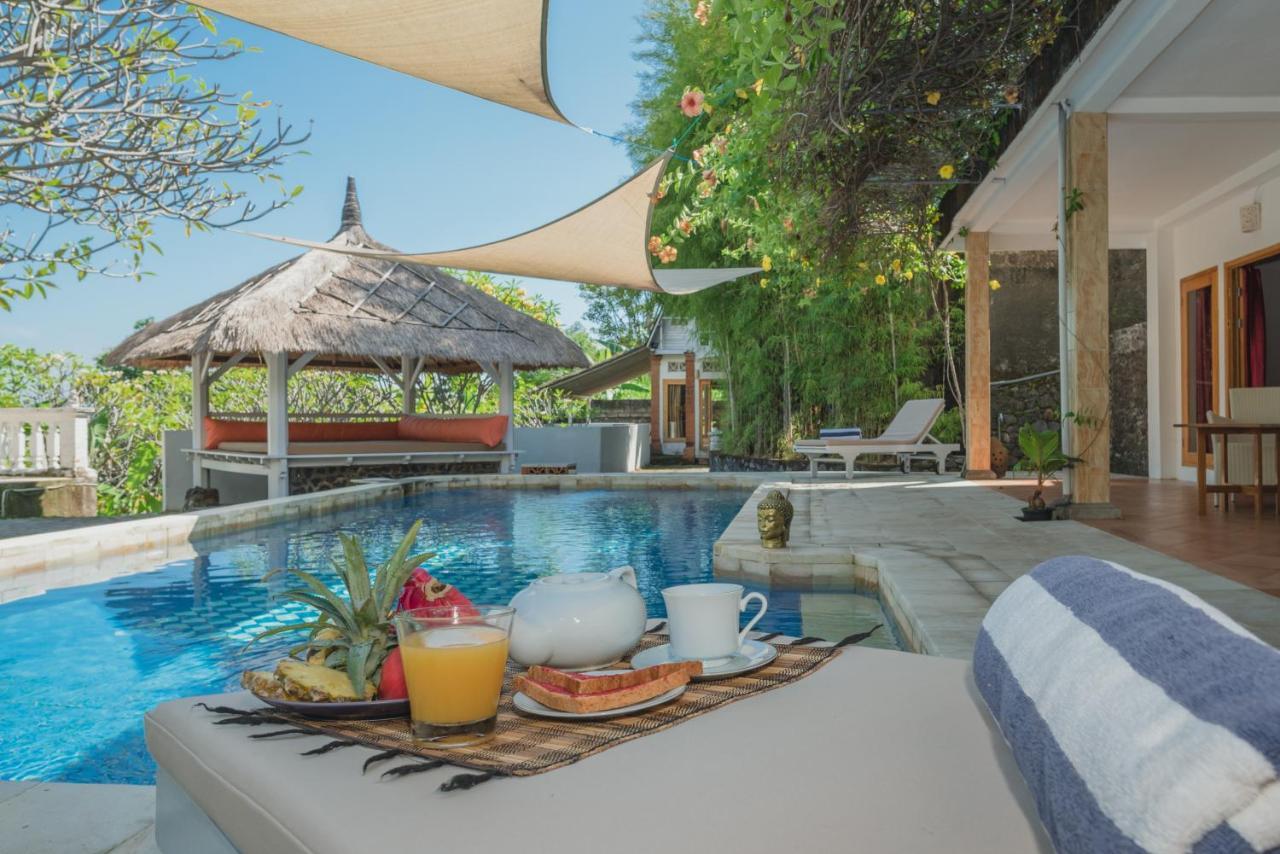 Villa Dinding Batu Singaraja Esterno foto