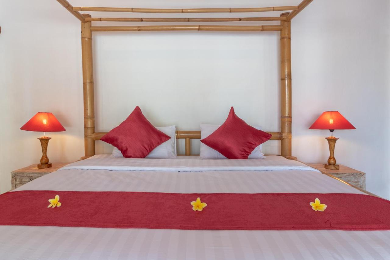 Villa Dinding Batu Singaraja Esterno foto