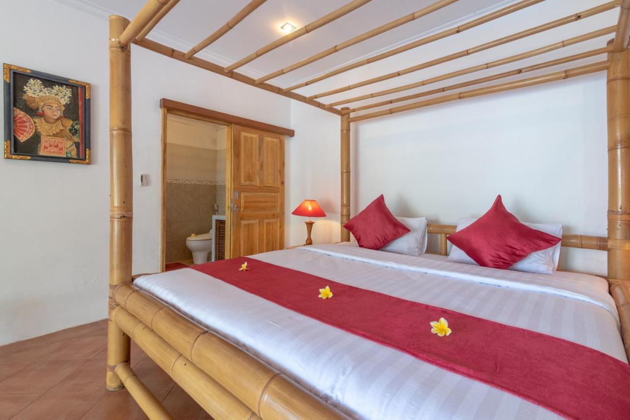 Villa Dinding Batu Singaraja Esterno foto