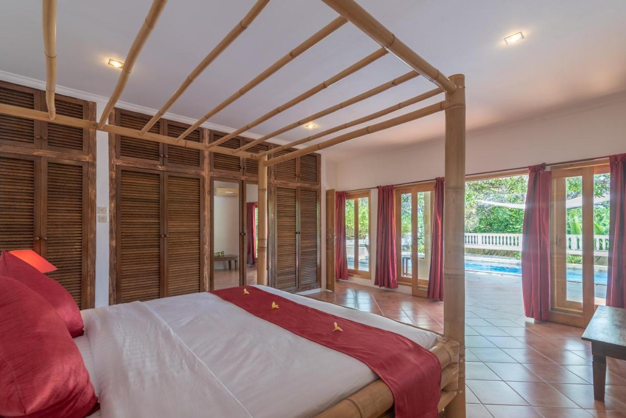 Villa Dinding Batu Singaraja Esterno foto