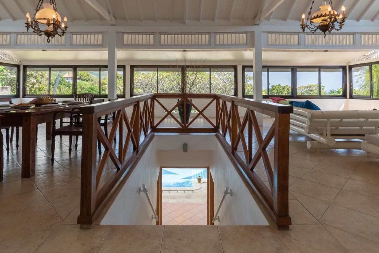 Villa Dinding Batu Singaraja Esterno foto