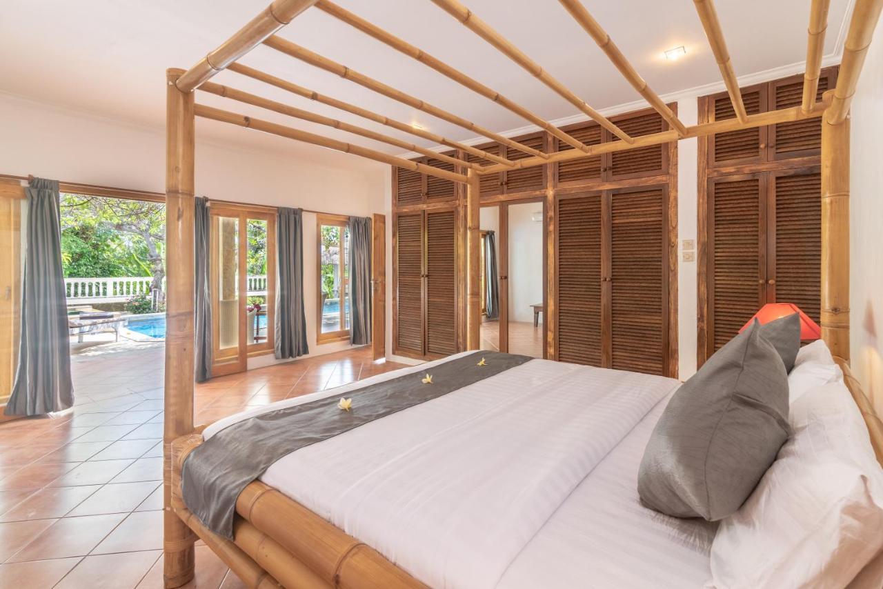 Villa Dinding Batu Singaraja Esterno foto